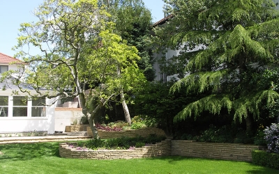 280505 053